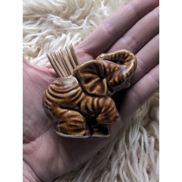 Vintage Mini 2" Elephant Toothpick/Match Holder Brown Ceramic - Picture 2 of 8